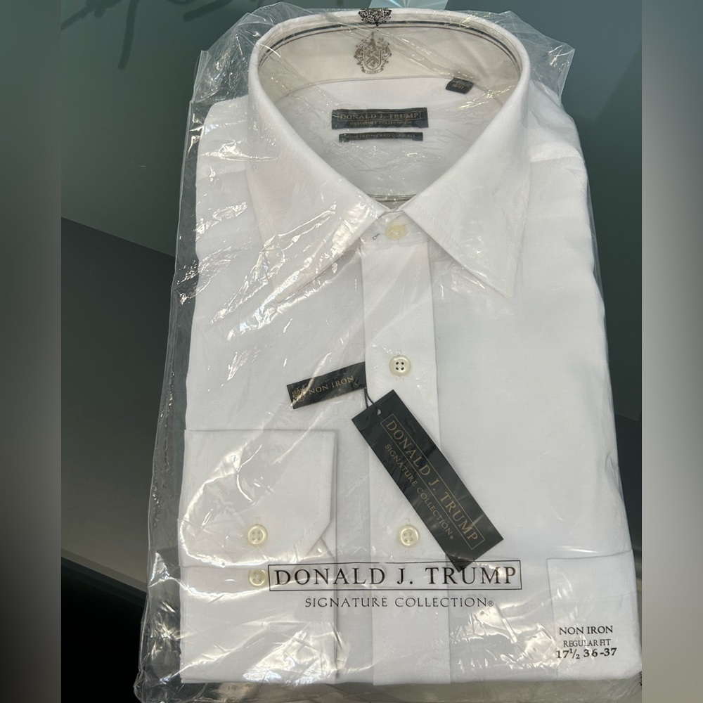 Donald J Trump Signature Collection White Men's Shirt non iron reg fit 17 1/2.